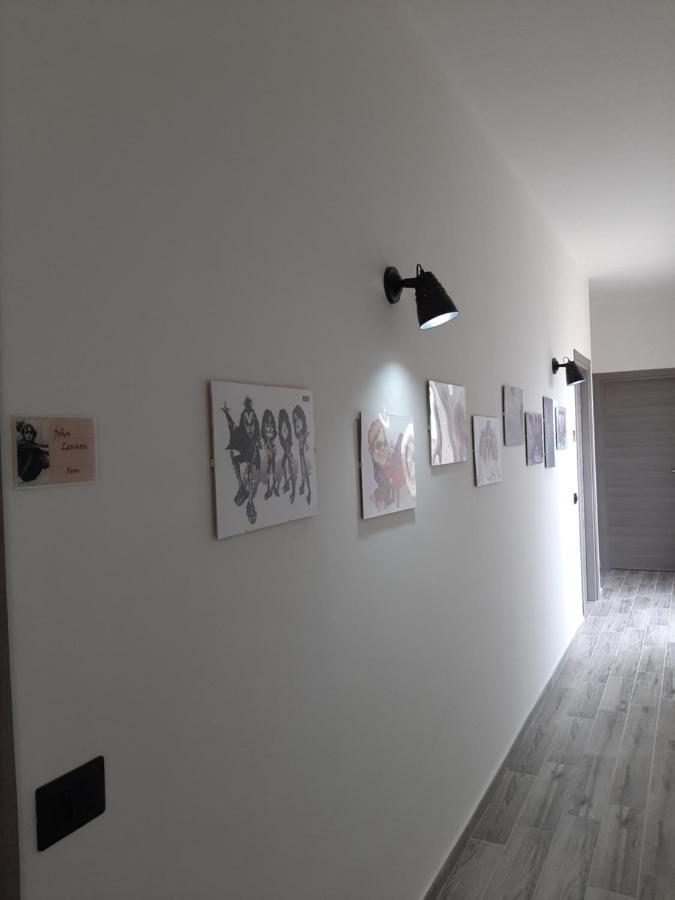 The Home Of Music Stars Catania Exterior photo